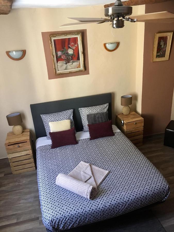 Hotel Lou Mistral Moustiers-Sainte-Marie Zewnętrze zdjęcie